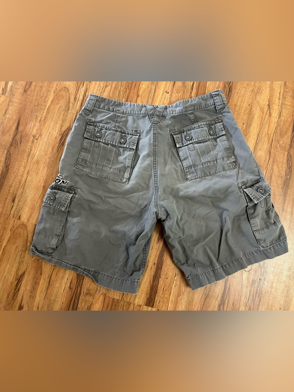 Vintage Y2K Harley Davison Embroidered Cargo Shorts Grey Mens Size 32 - Picture 3 of 13